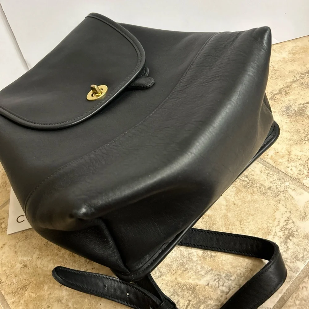 Coach Black 9791 daypack vintage   Leather Backpack - Picture 4 of 8